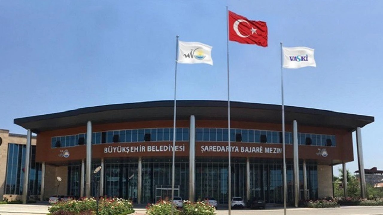 Van Büyükşehir Belediyesi'ne kayyum atandı