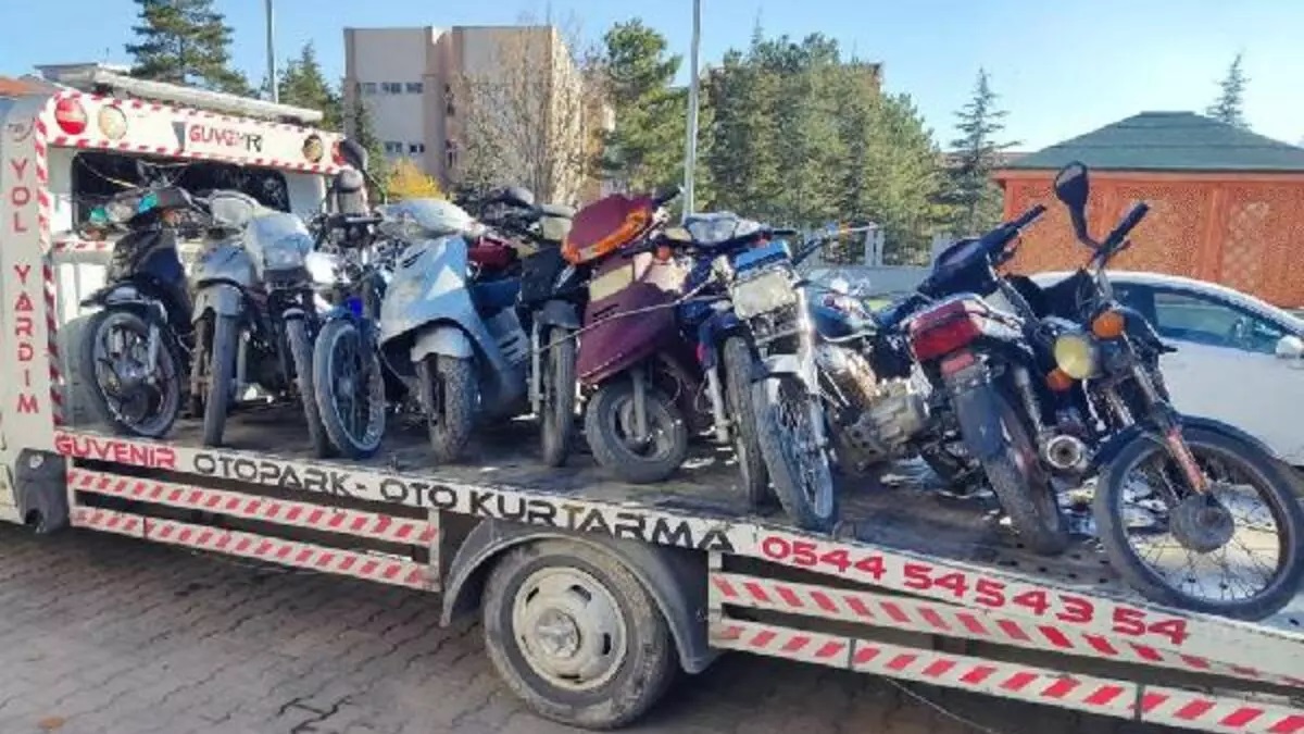 Seydişehir de  Vatandaş  Motosikletlerden şikayetçi !