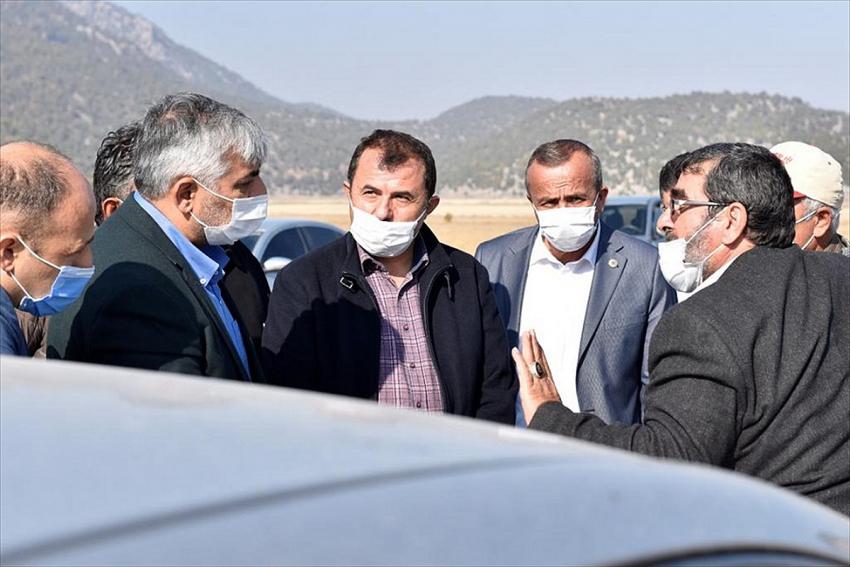  Yalıhüyük'te içme suyu ve tarım arazisi sulama projeleri görüşüldü