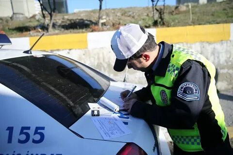 Yaptırmayan yanıyor cezası 6 bin 275 TL! Şimdilik 1 milyon araca ceza kesildi