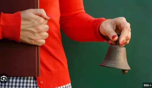 Yaz  Tatili Öne  Çekilecek mi? MEB'den açıklama.