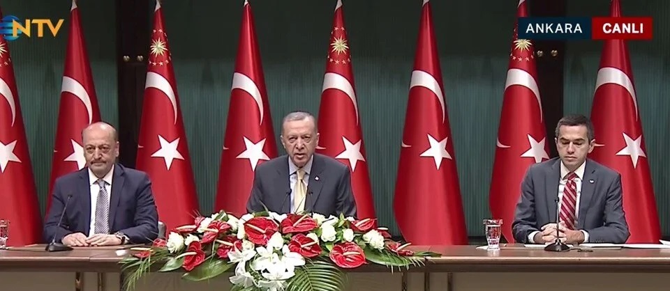 Yeni asgari ücret açıklandı (2023 asgari ücret zammı ne kadar?)