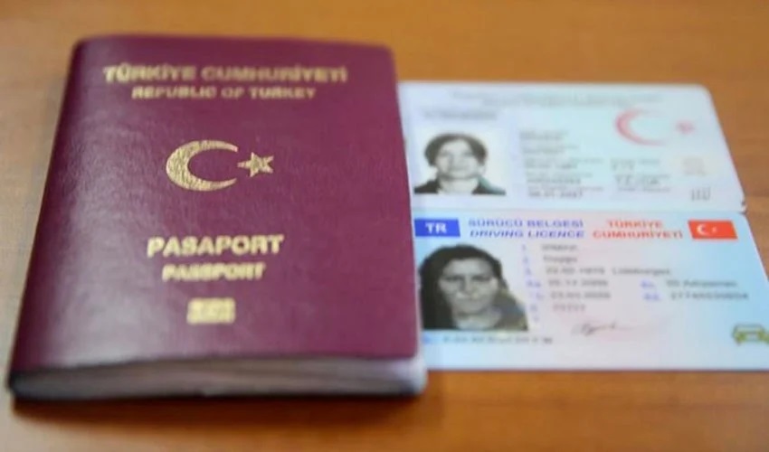 Yeni kimlik, sürücü belgesi ve pasaport fiyatlarına zam