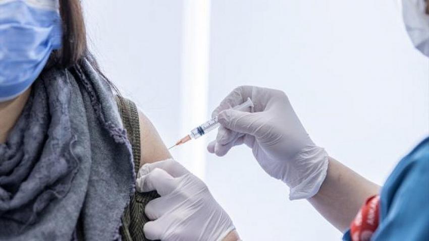 Yeni vakaların yüzde 95'inin aşı yaptırmayanlar olduğu kaydedildi.
