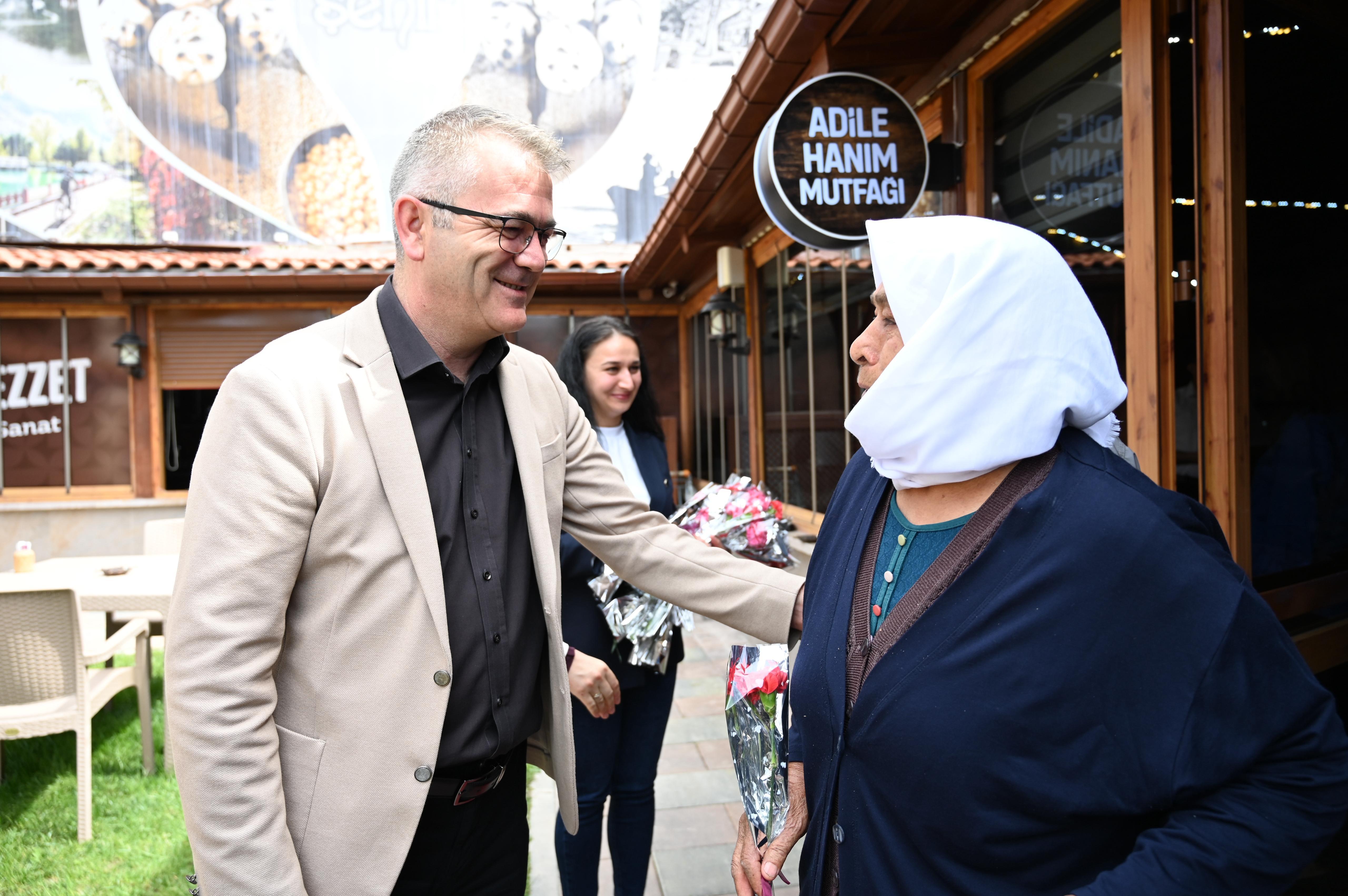 SEYDİŞEHİR BELEDİYESİ ANNELER GÜNÜNÜ KUTLADI - Görsel 9