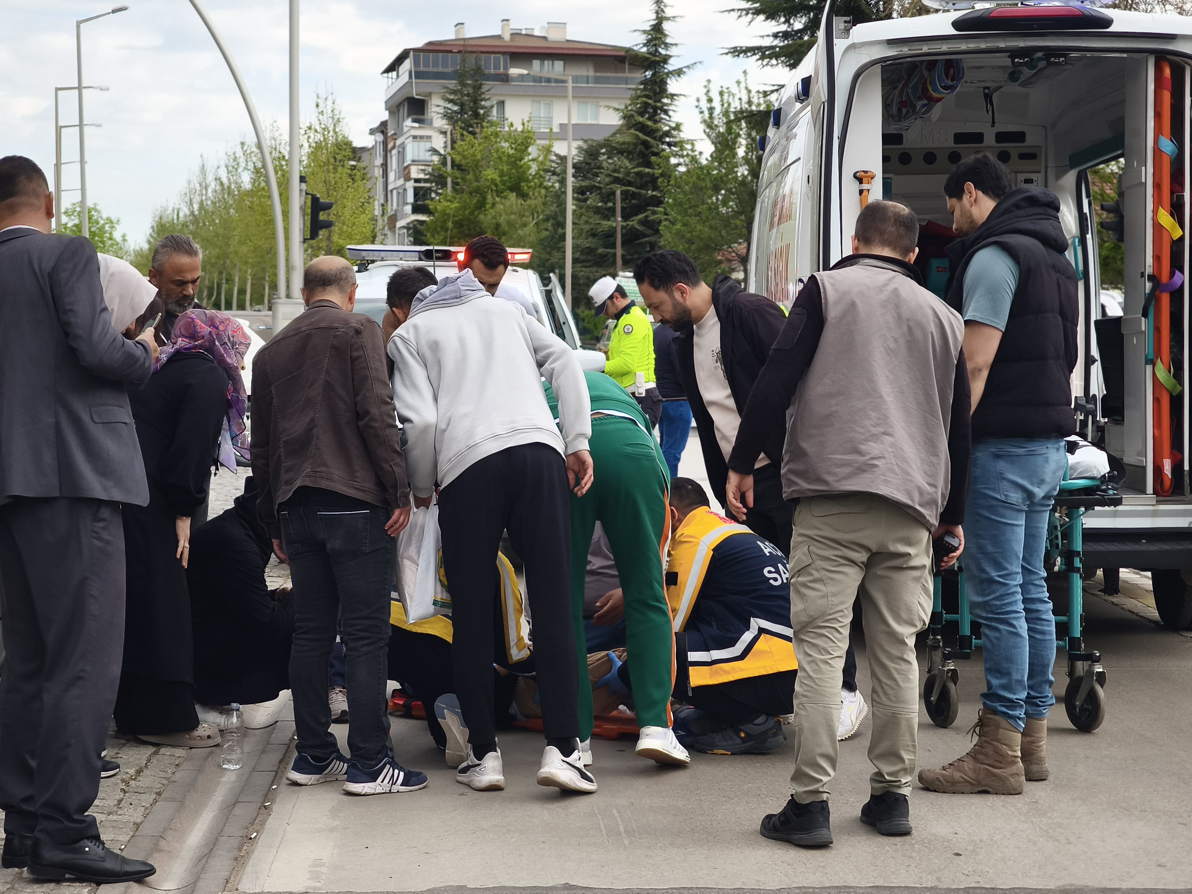 Seydişehir'de Üzücü Trafik Kazası: Okula Giden Minik Öğrenciye Otomobil Çarptı - Görsel 2