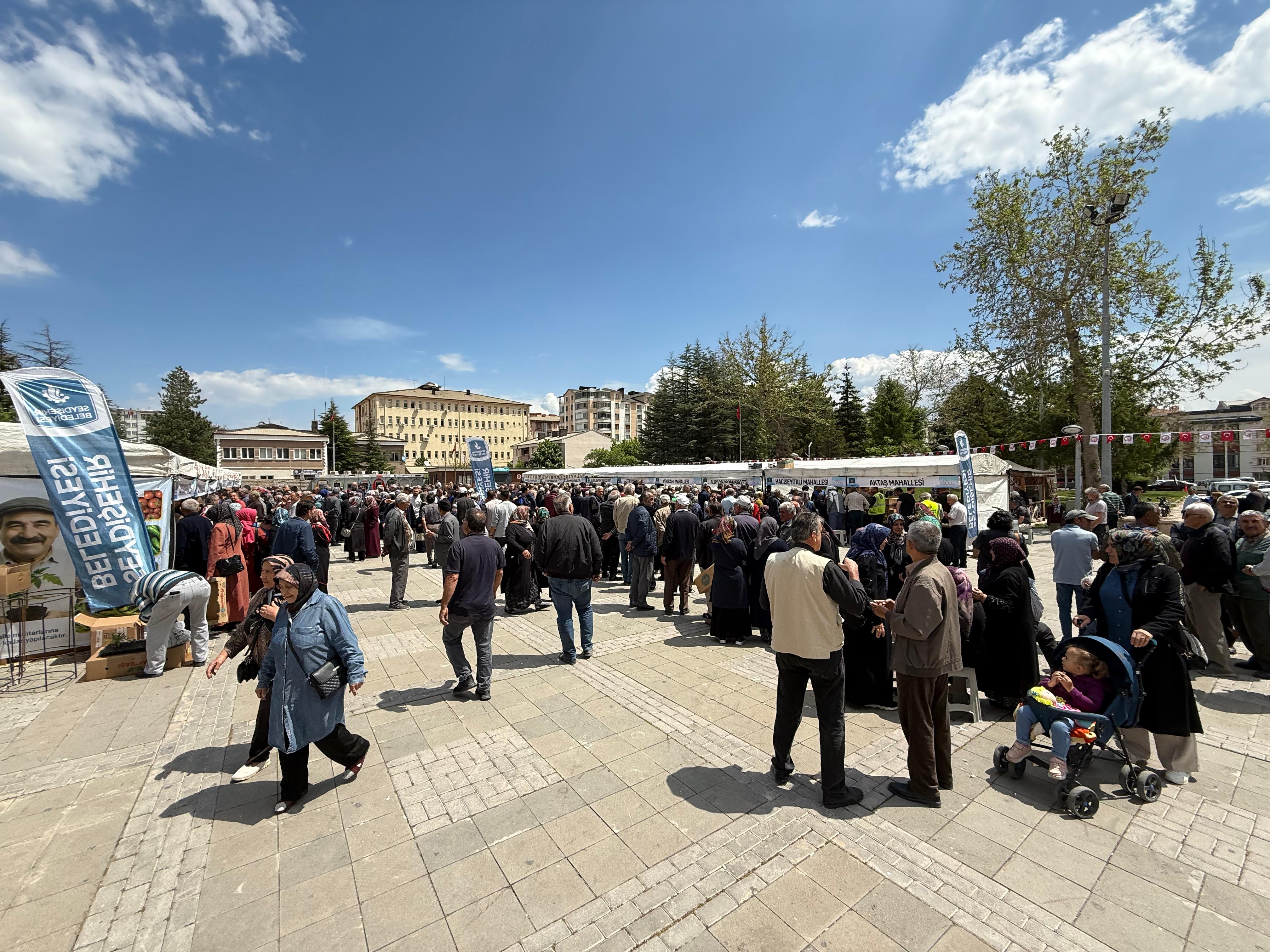 Seydişehir Belediyesinden Çiftçilere %75 Hibeli Ata Tohumundan Fide dağıtımı  başladı - Görsel 1