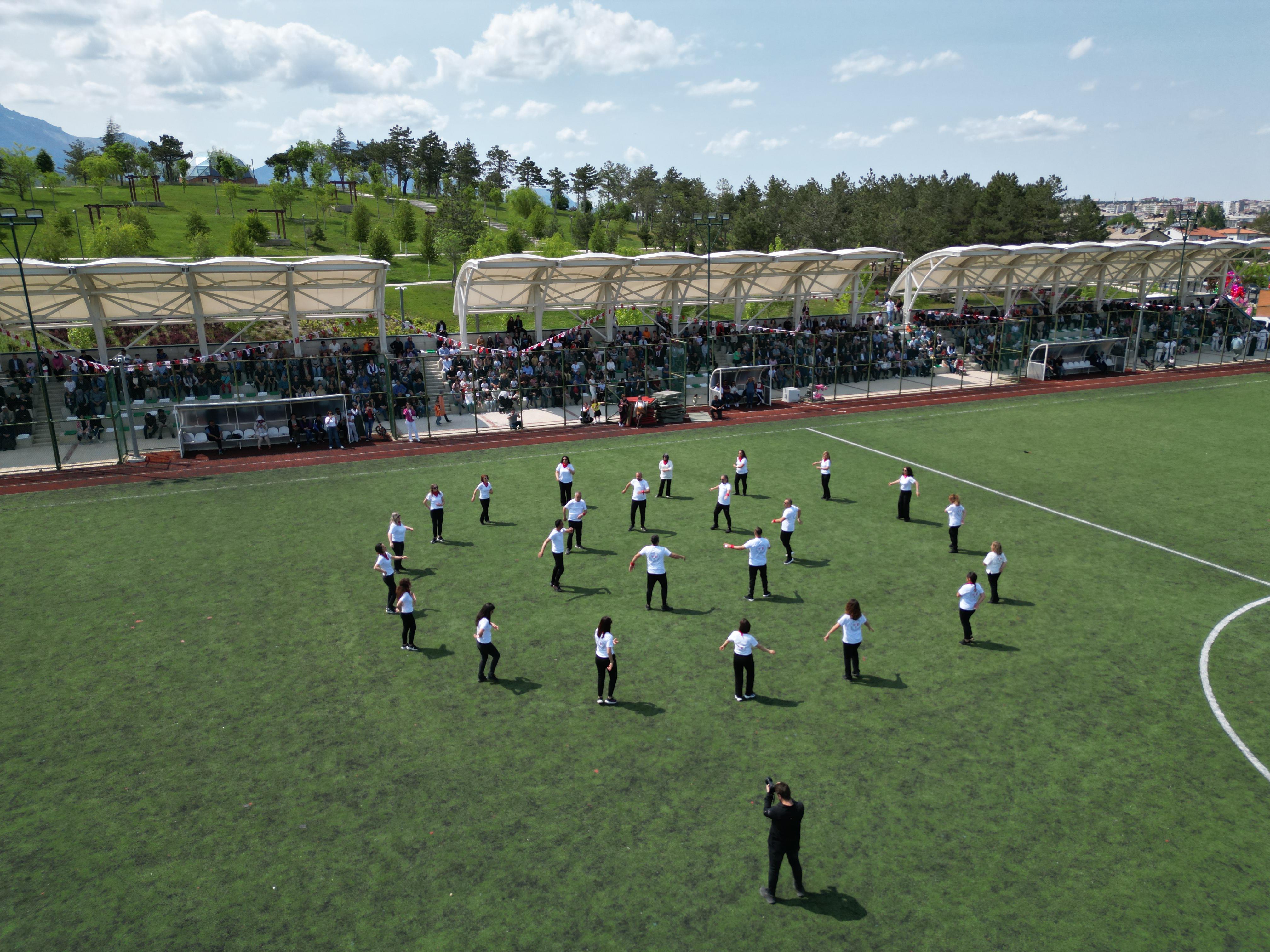 19 Mayıs Coşkusu Seydişehir'de Geniş Katılımla Kutlanıyor. - Görsel 6