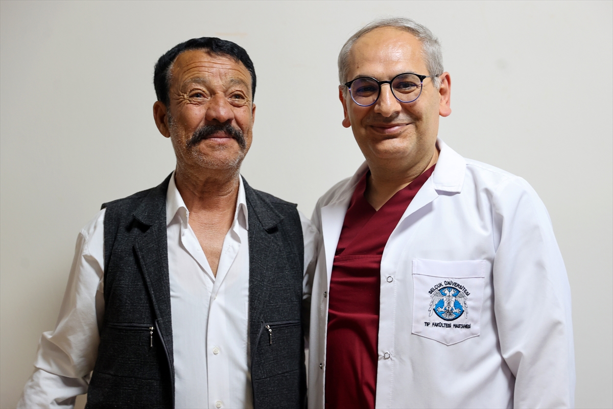 Konya'da iki şah damarı tıkanan hasta tek operasyonla hayata döndü - Görsel 2