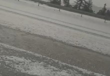 Seydişehir-Antalya Karayolu Dolu Altında Kaldı! Sürücüler Zor Anlar Yaşadı - Görsel 2