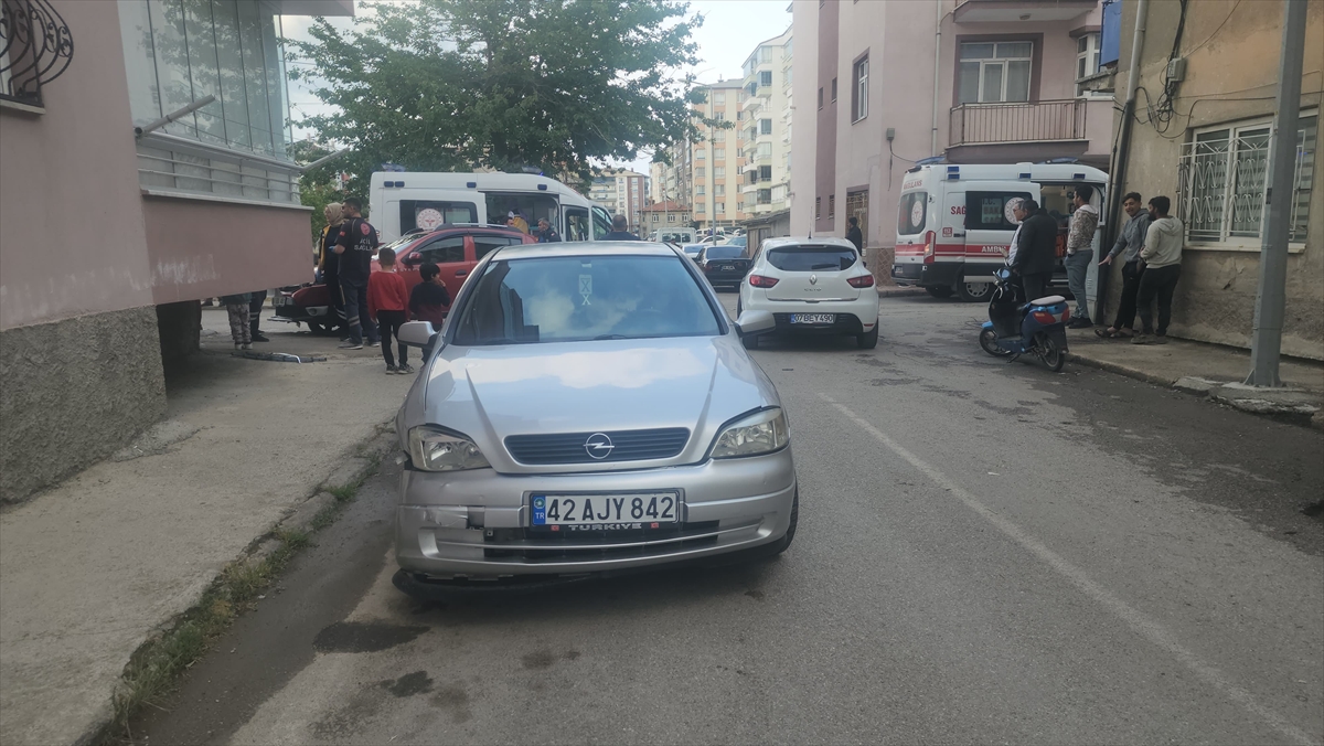 Seydişehir'de  iki otomobilin çarpıştığı kazada 7 kişi yaralandı - Görsel 2