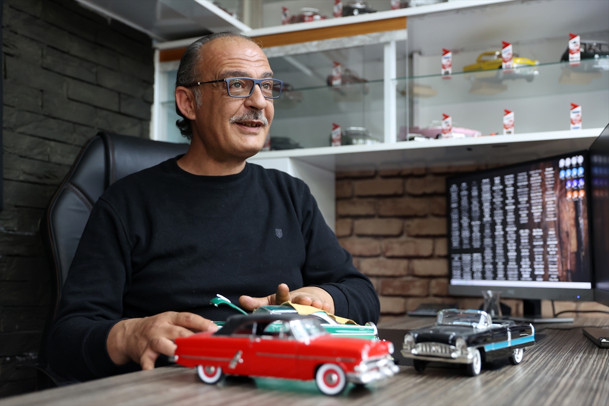 Seydişehir'de koleksiyoner 25 yılda topladığı 259 model otomobili özenle saklıyor - Görsel 16