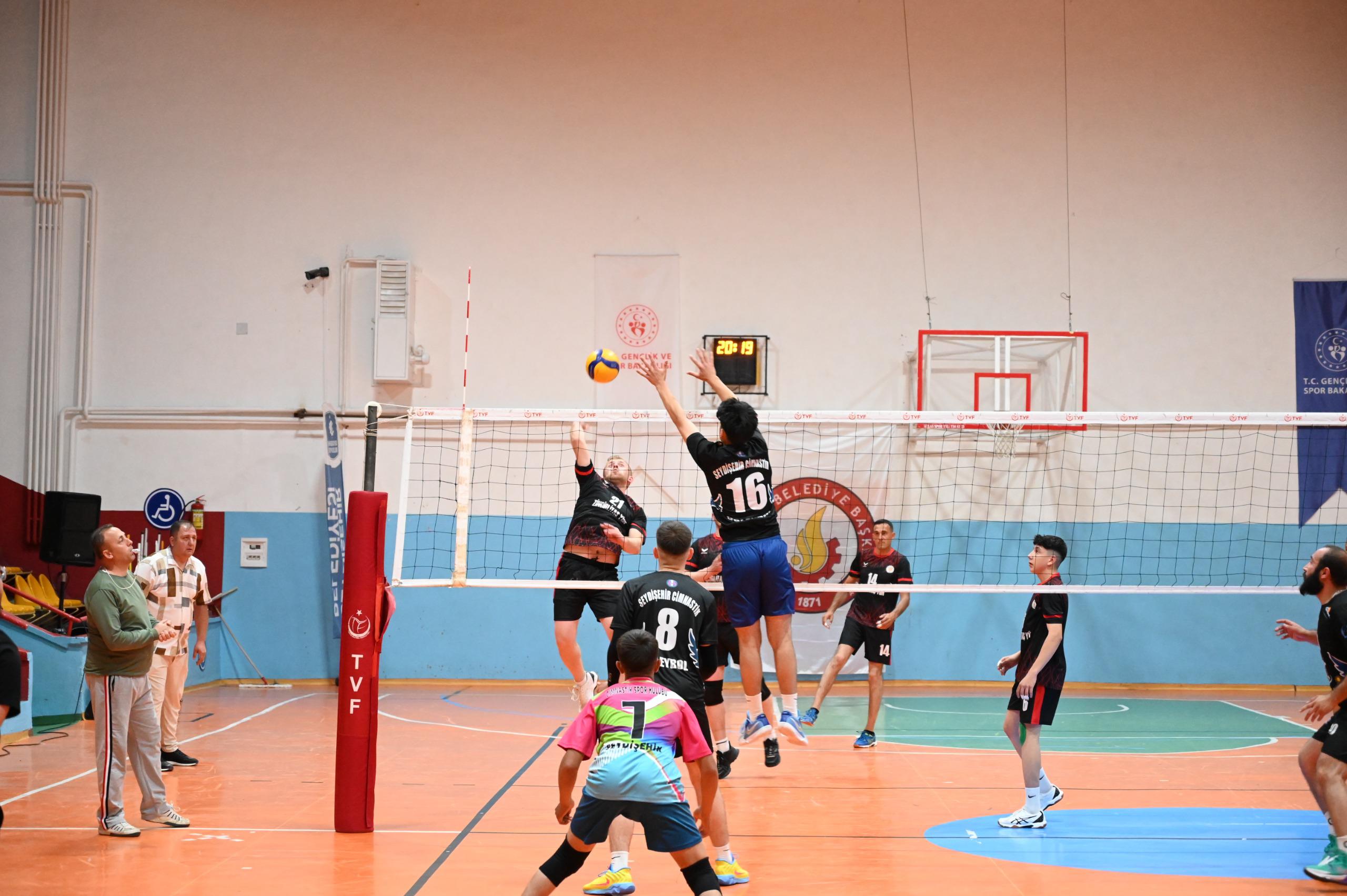 BAŞKANLIK KUPASI VOLEYBOL TURNUVASINDA ŞAMPİYONLAR BELLİ OLDU - Görsel 9