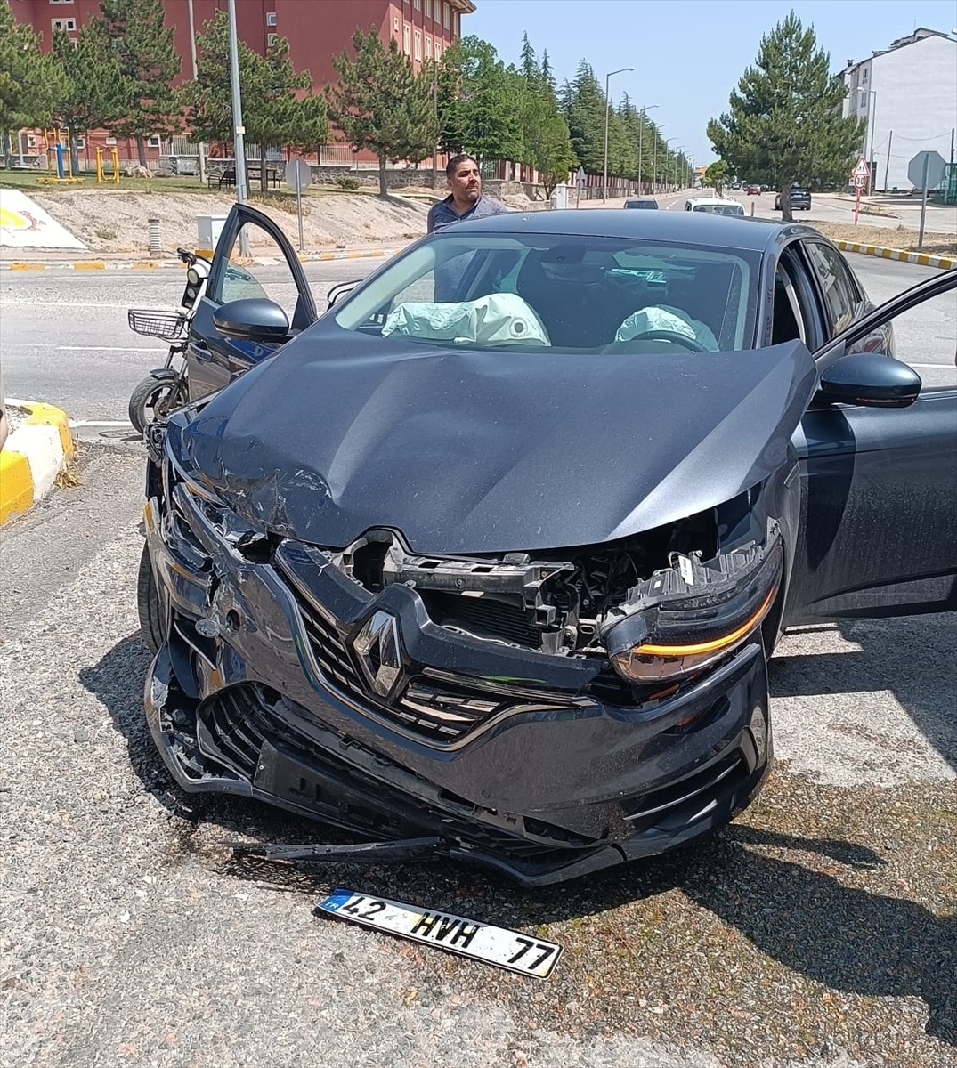 Seydişehir'de Meydana Gelen Trafik Kazasında 1 Ağır 5 Yaralı - Görsel 5