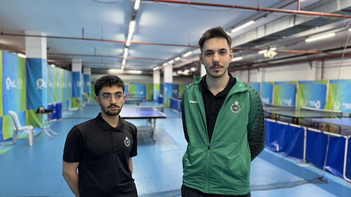 KONYA - İşitme engelli sporcu trafik kazasında kaybettiği babasının hayali için olimpiyatlara hazırlanıyor - Görsel 4