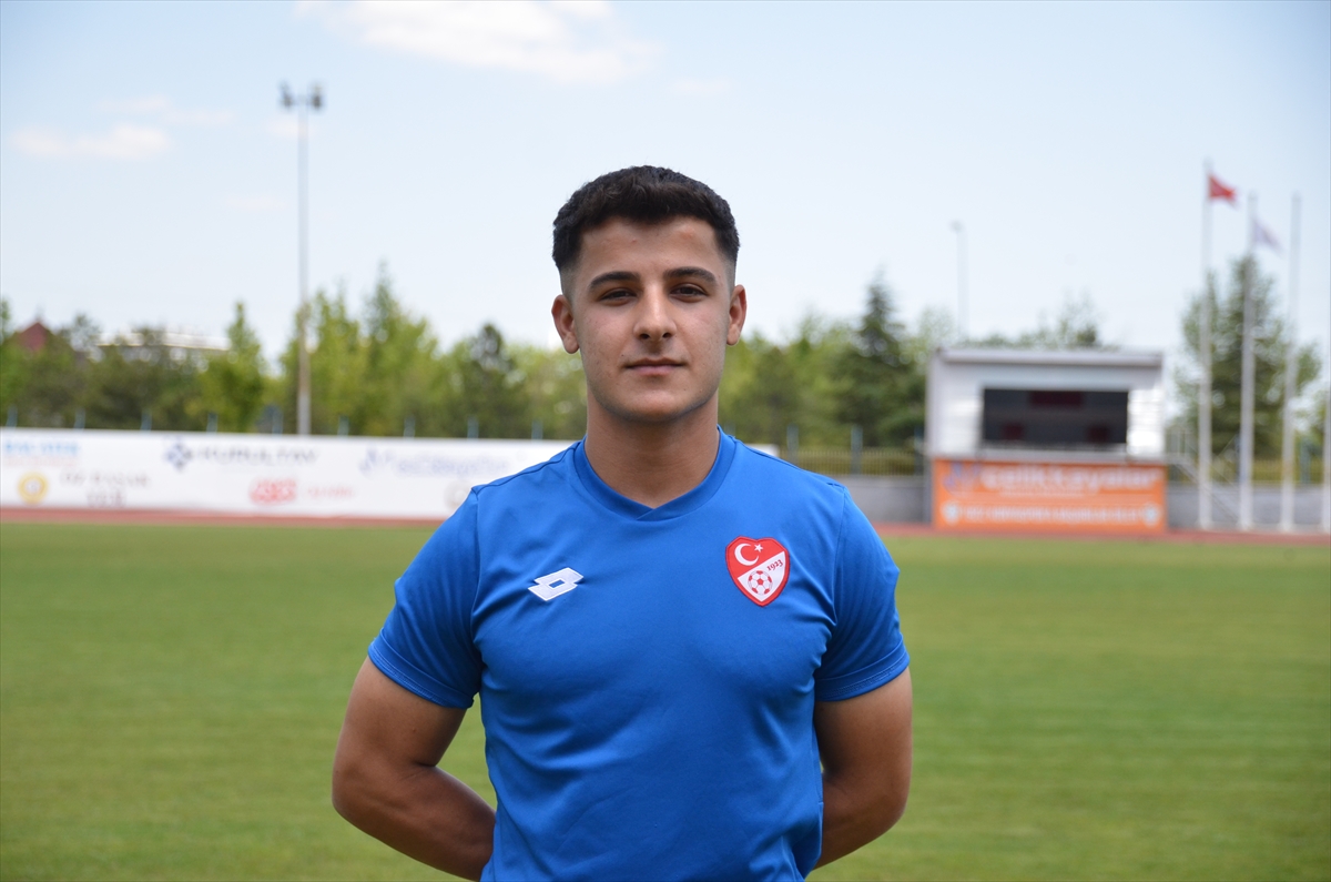 Konya'da köpeğe kırmızı kart gösteren hakem o anları anlattı - Görsel 2