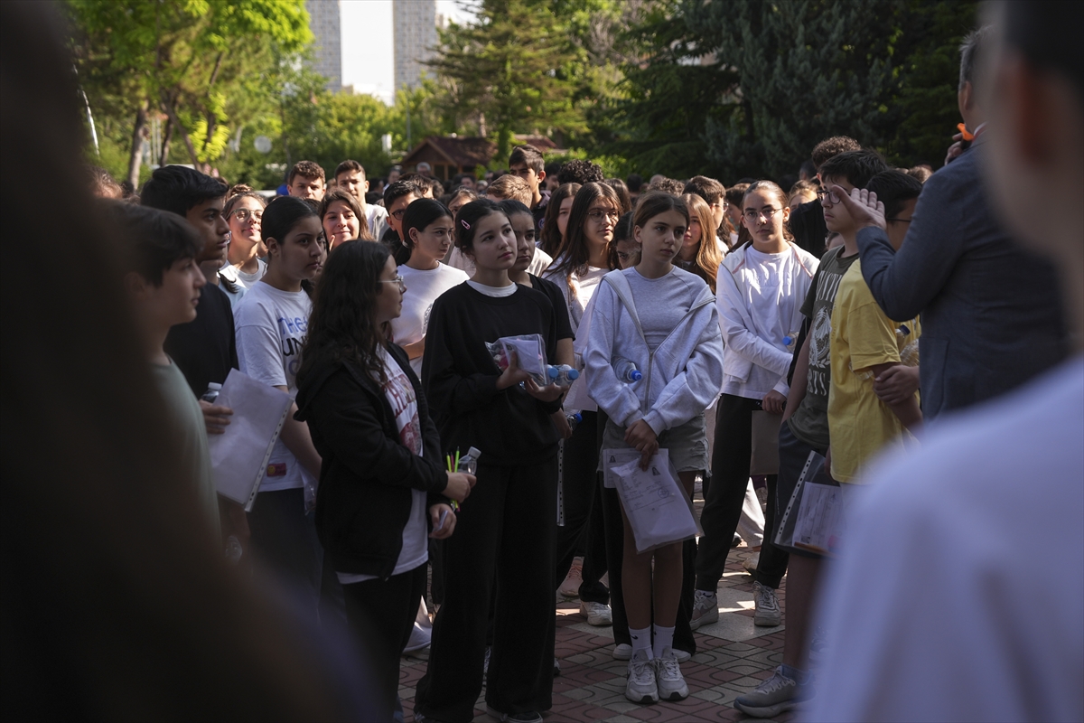 LGS kapsamındaki merkezi sınav başladı - Görsel 1