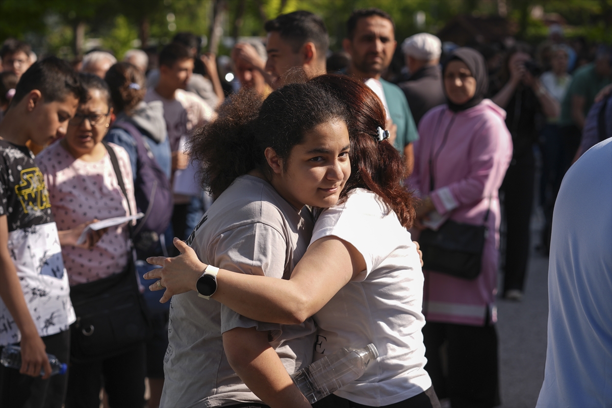 LGS kapsamındaki merkezi sınav başladı - Görsel 2