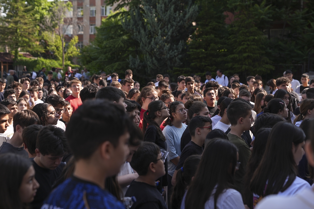 LGS kapsamındaki merkezi sınav başladı - Görsel 3