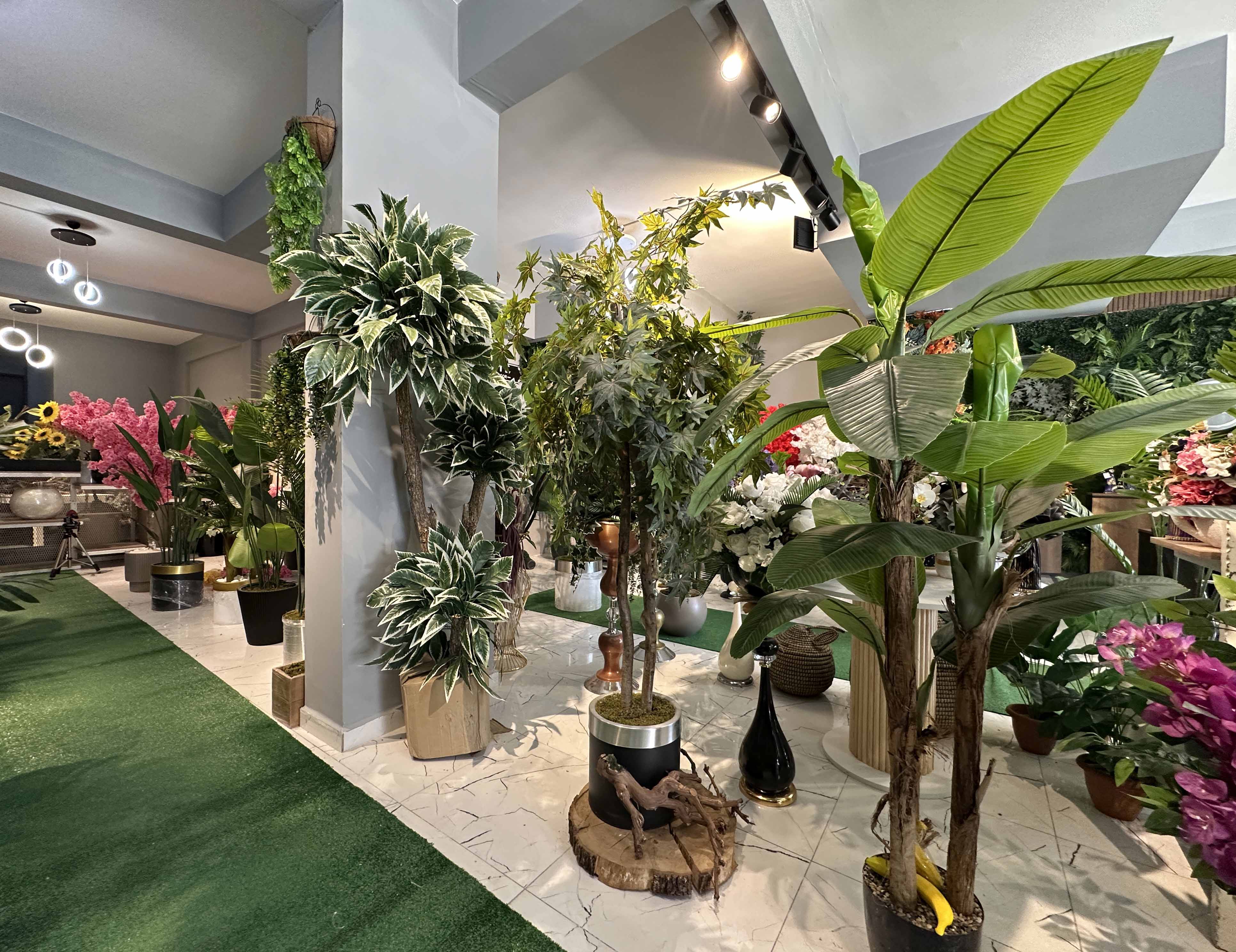 Kurumuş ağaç köklerini geri dönüşüme kazandırıp, dekorasyon malzemeleri yapıyor - Görsel 8