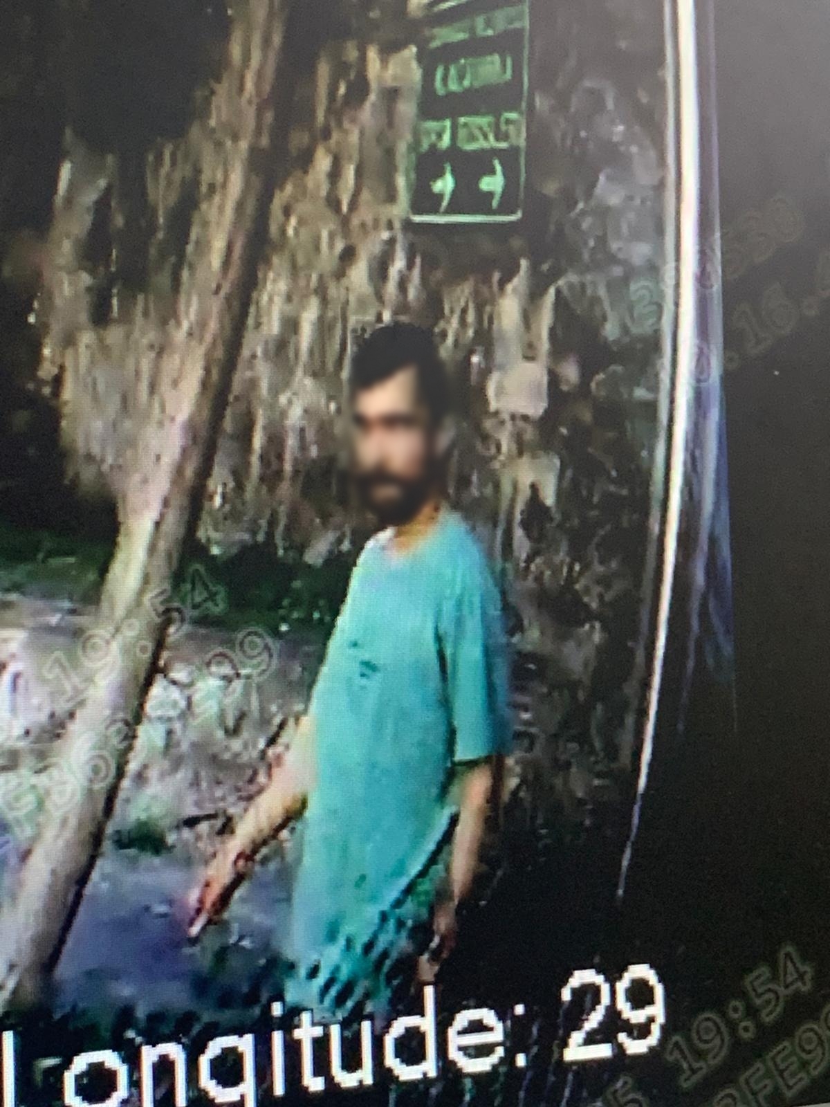 Bursa'da Boğazına bıçak dayadığı kadının 310 lirasını alan gaspçı, sahte sanıp bilezikleri istememiş - Görsel 7