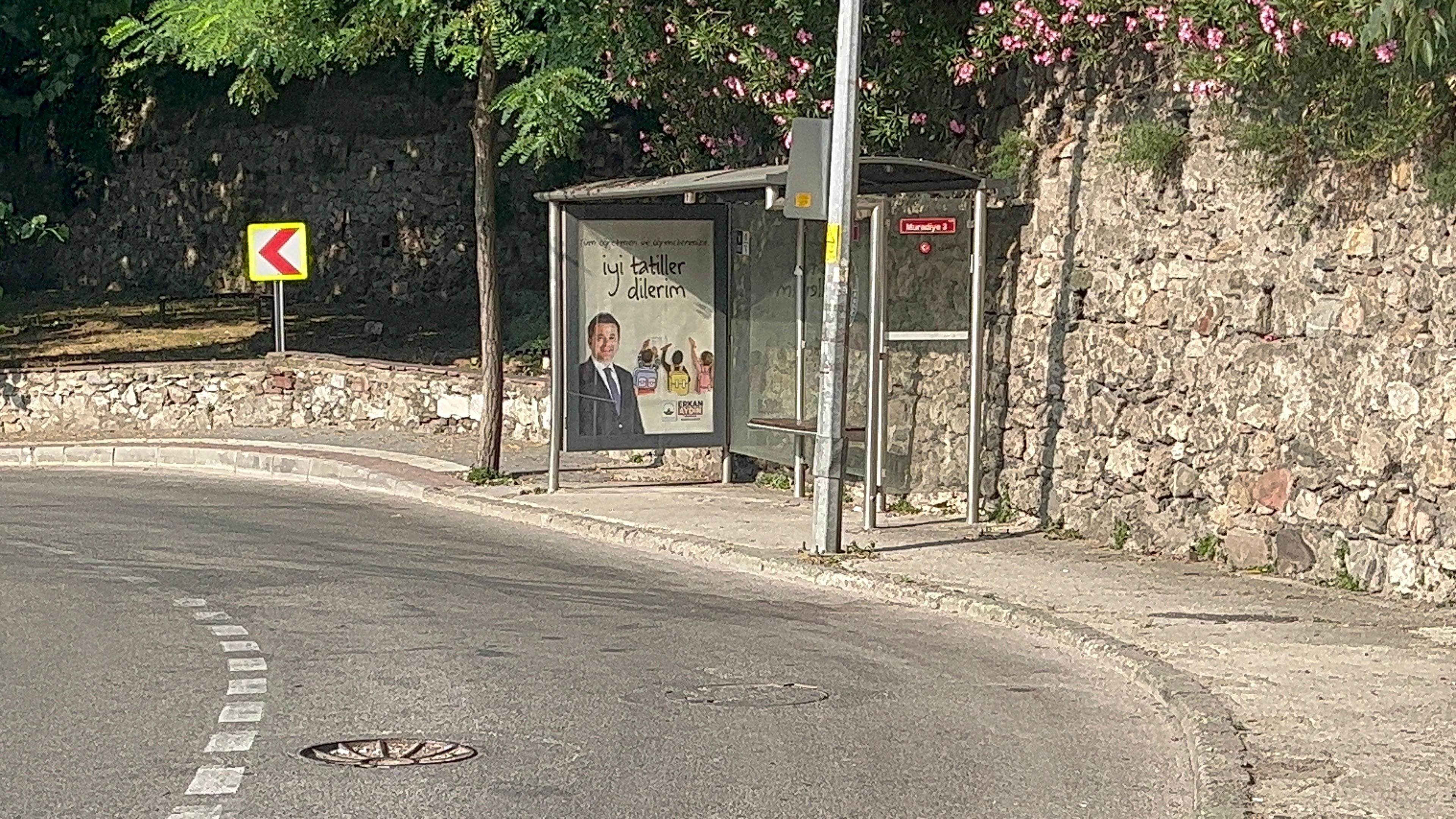 Bursa'da Boğazına bıçak dayadığı kadının 310 lirasını alan gaspçı, sahte sanıp bilezikleri istememiş - Görsel 9