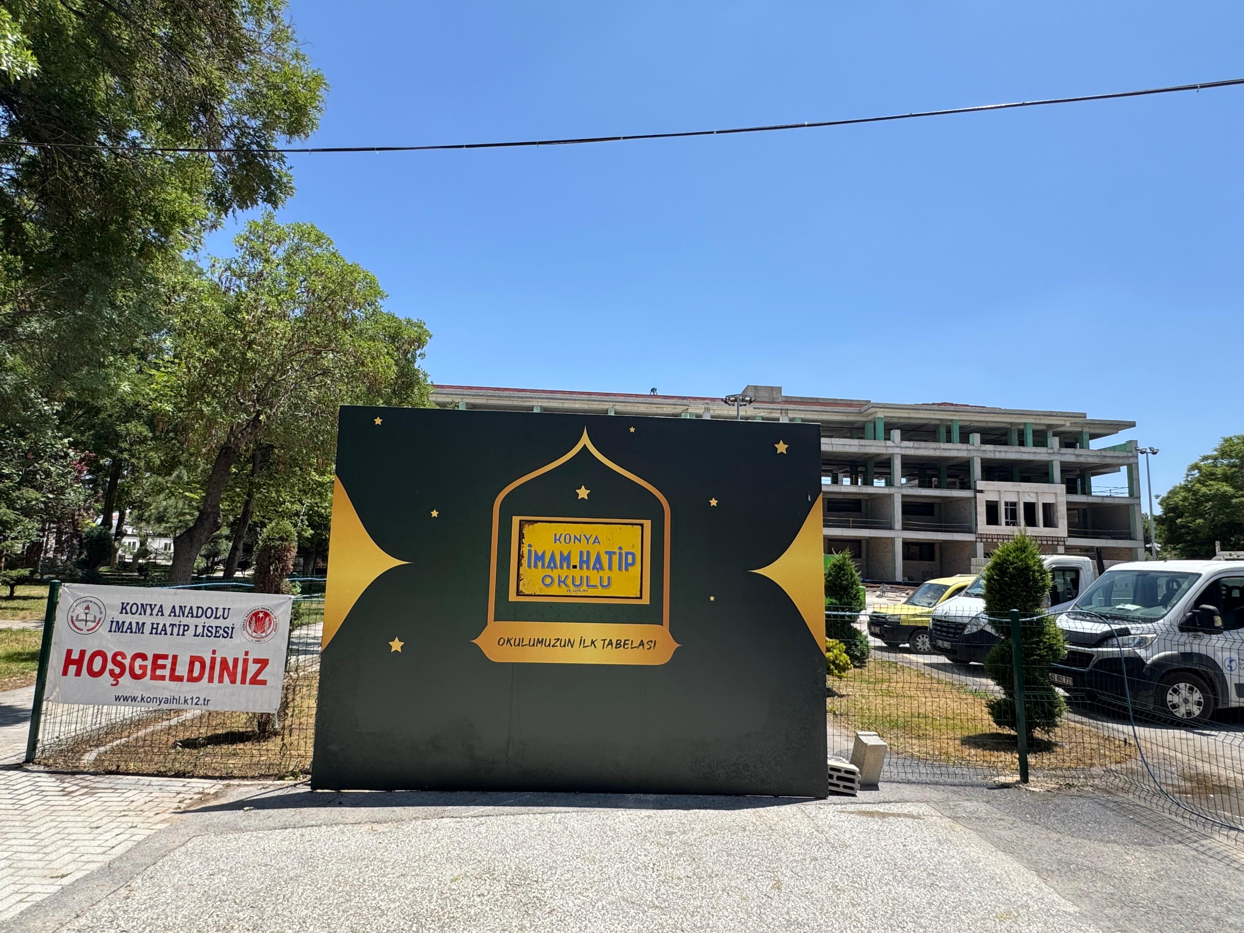 YENİLENEN KONYA İMAM HATİP HIZLA TAMAMLANIYOR - Görsel 1