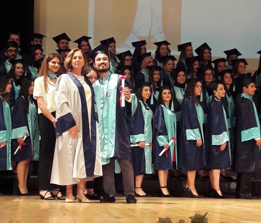 Profesör, emekli olduğu üniversiteye öğrenci olarak döndü - Görsel 9