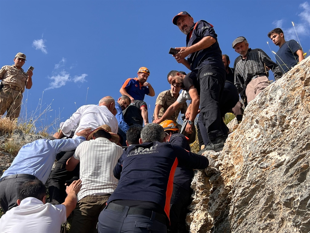 Keşifteki kazada 5 kişinin ölmeden yarım saat önceki fotoğrafı ortaya çıkt - Görsel 10