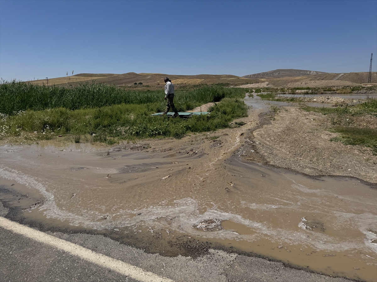 Çankırı'da HES kanalında duvarın çökmesi sonucu tarım arazileri zarar gördü - Görsel 7