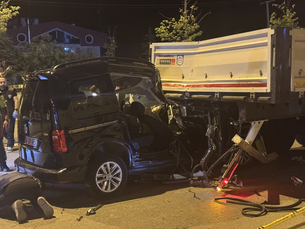 Çankırı'da tıra çarpan araçtaki 5 özel harekat kursiyerinden 2'si öldü, 3'ü yaralandı - Görsel 6