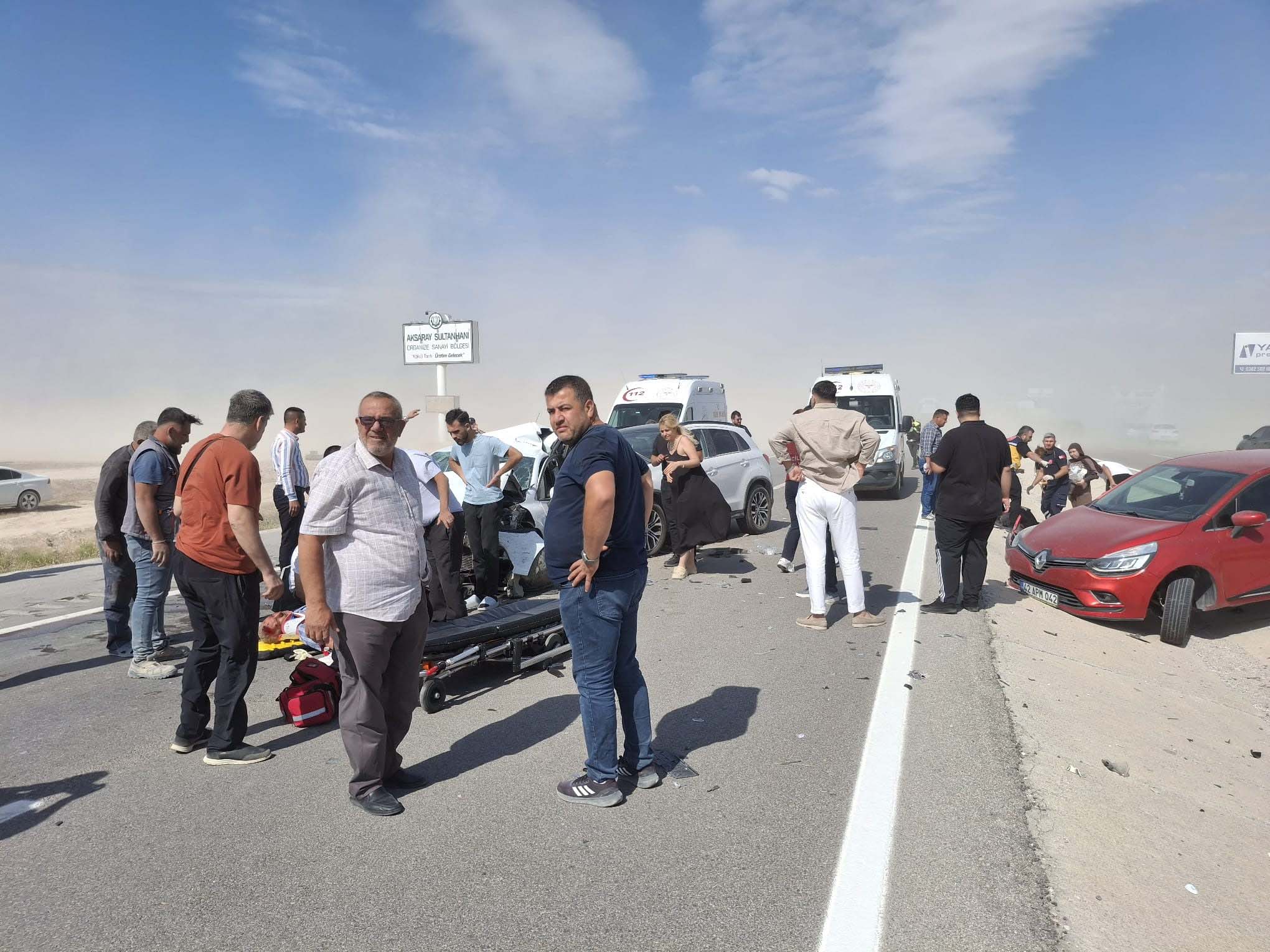 Konya Aksaray yolunda kum fırtınası zincirleme kazaya neden oldu: 11 yaralı - Görsel 6