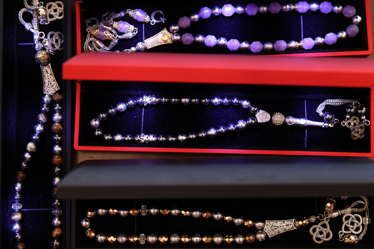 Konya'da gök taşından takı ve bıçak üreten girişimci uzay merakını sektöre taşıyor - Görsel 5