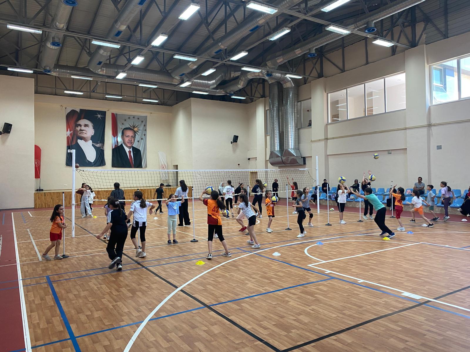 Seydişehir Gençlik Merkezi Yaz Okulu Eğitimleri Başladı - Görsel 3