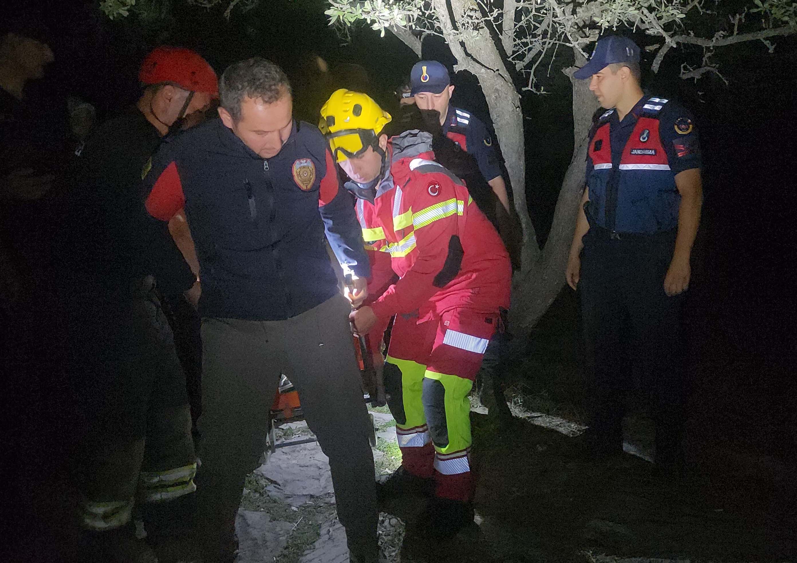Seydişehir'de Heyecanlandıran Kurtarma: operasyonu, Mağarada Mahsur Kalan 2  Kişiye Ulaştı! - Görsel 11