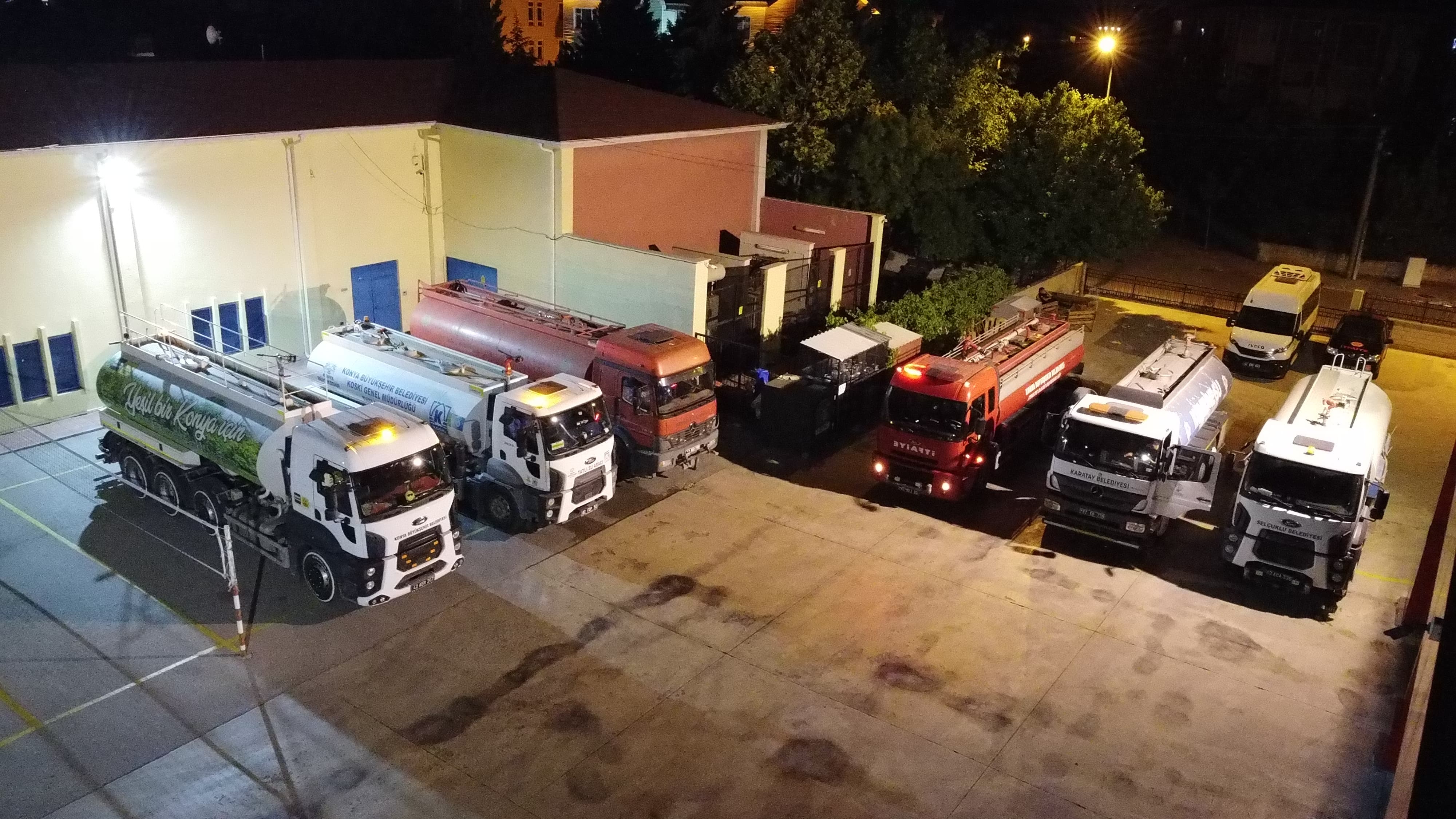 BAŞKAN ALTAY: “İTFAİYE EKİPLERİMİZ ANTAKYA’DAKİ YANGINA MÜDAHALE İÇİN GECE YOLA ÇIKTI” - Görsel 1