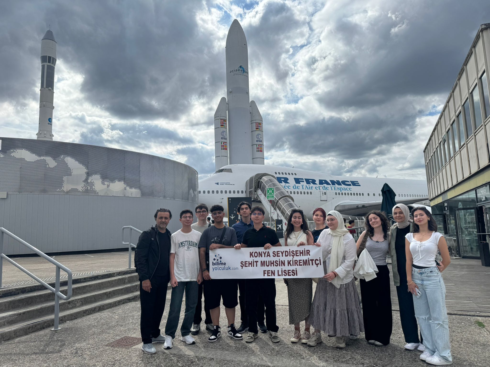 Seydişehir Şehit Muhsin Kiremitçi Fen Lisesi Öğrencileri, 5 Avrupa Ülkesinde Bilim ve Kültürle Tanıştı - Görsel 4