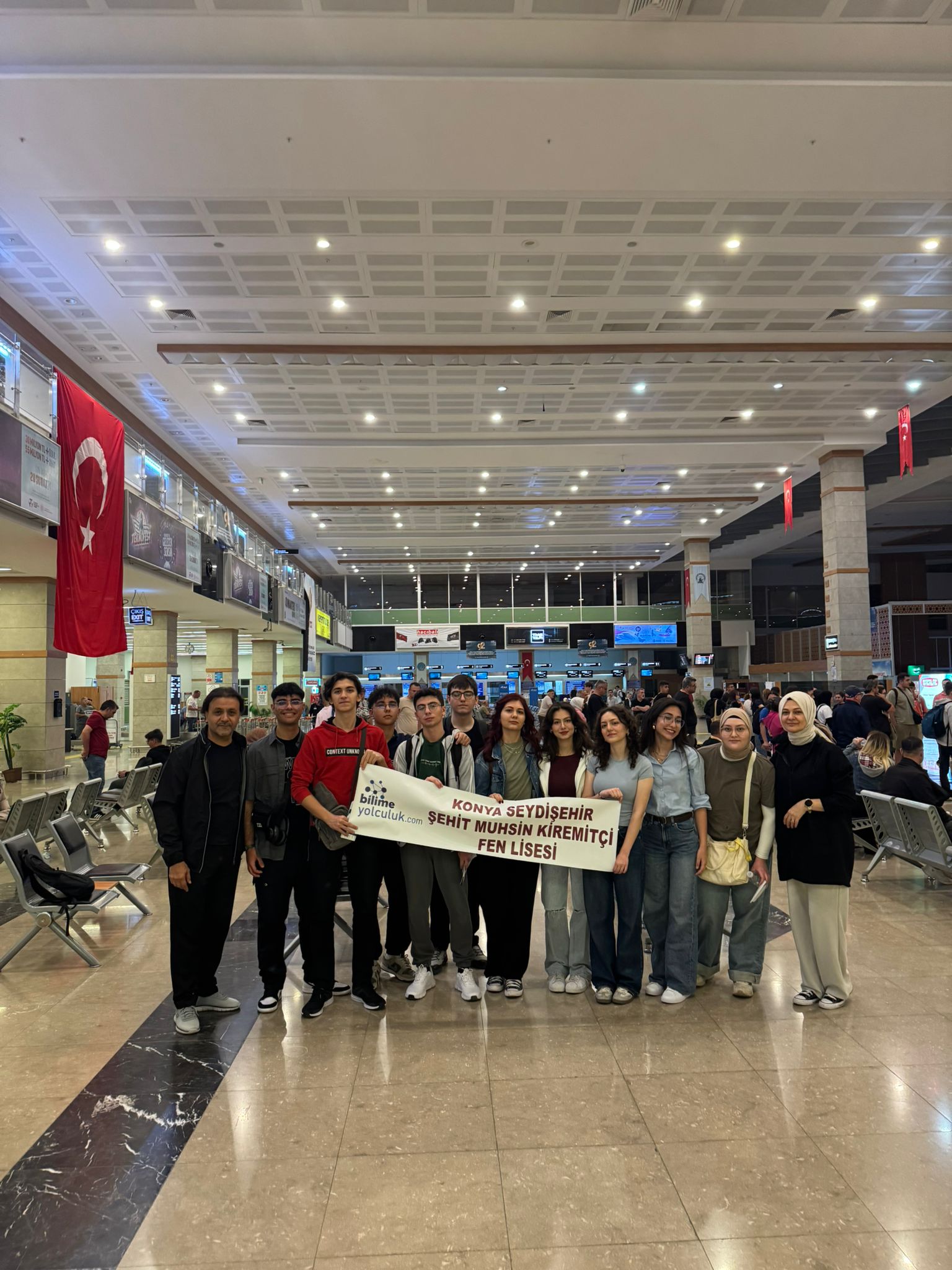 Seydişehir Şehit Muhsin Kiremitçi Fen Lisesi Öğrencileri, 5 Avrupa Ülkesinde Bilim ve Kültürle Tanıştı - Görsel 6