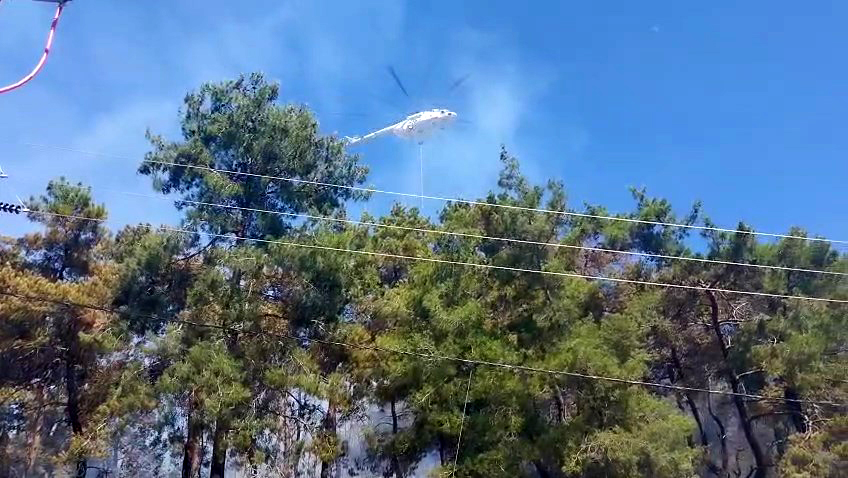 Manavgat'ta  orman yangını kontrol altına alındı - Görsel 3