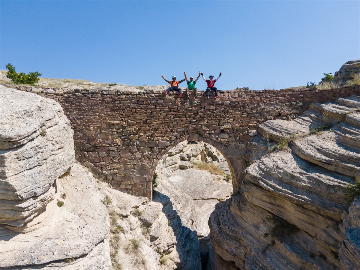 Konya’daki Şeytan Köprüsü doğaseverlerin uğrak noktası oldu - Görsel 4