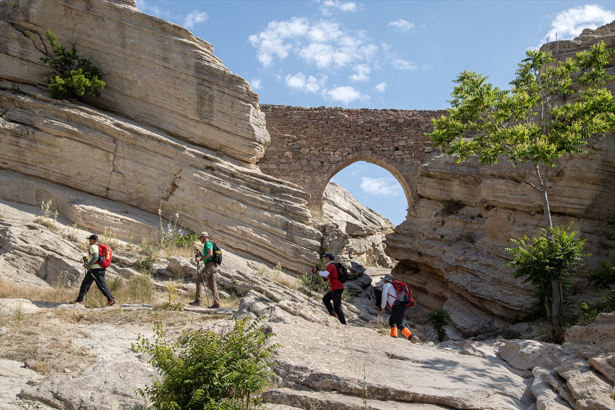 Konya’daki Şeytan Köprüsü doğaseverlerin uğrak noktası oldu - Görsel 7