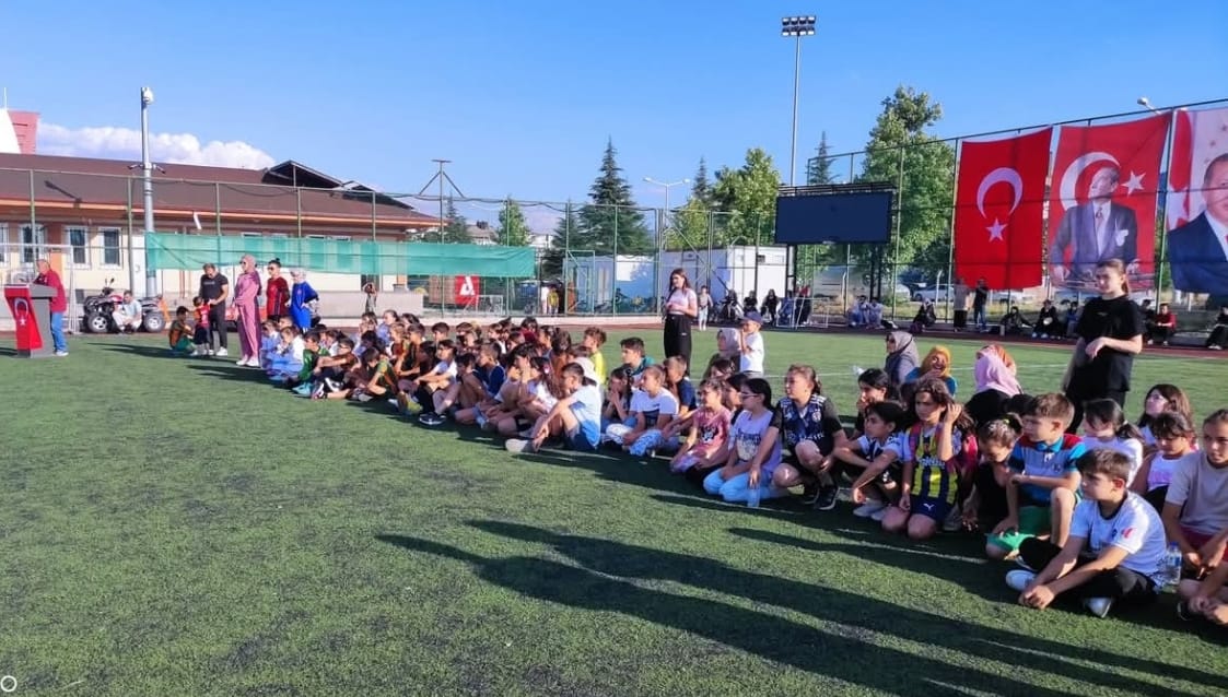 Seydişehir’de 2025 GSB Yaz Spor Okulları Coşkuyla Açıldı - Görsel 11