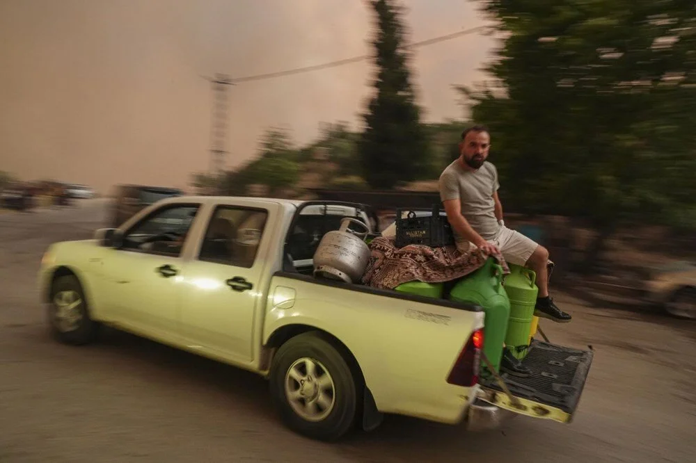 Ödemiş'te kahreden fotoğraflar: Alevlerden kaçış - Görsel 16