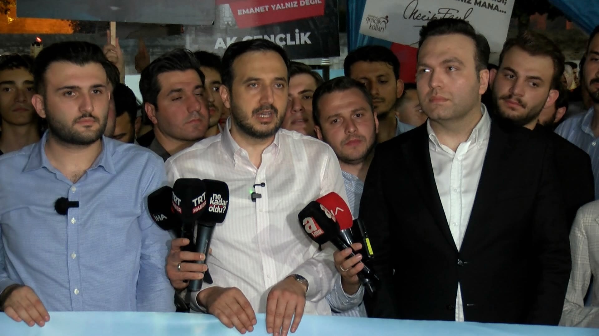 İstanbul- Ayasofya’nın açılışının 5. yıl dönümünde yürüyüş düzenlendi - Görsel 7