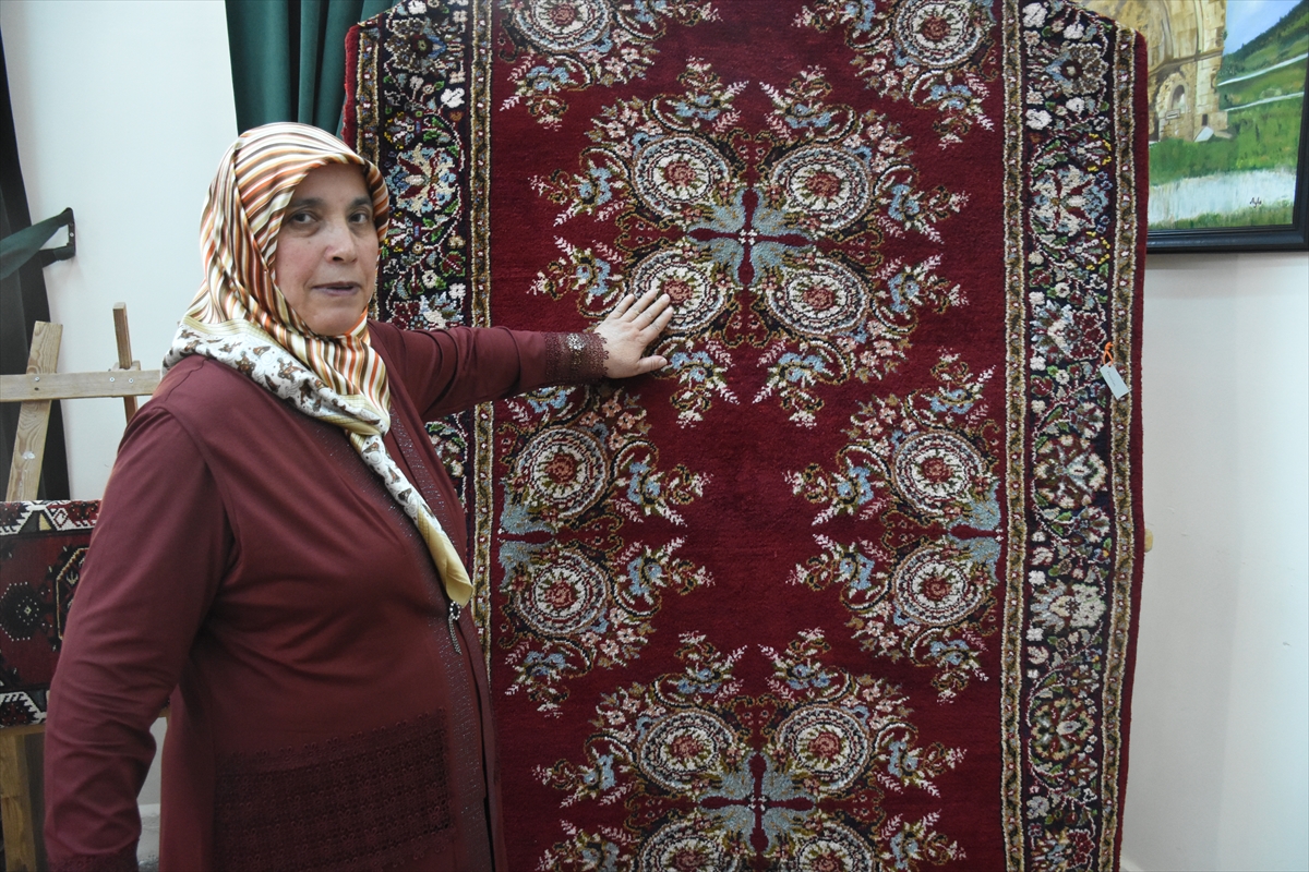 Köyünün coğrafi işaretli halısını gelecek kuşaklara aktarabilmek için mücadele ediyor - Görsel 6