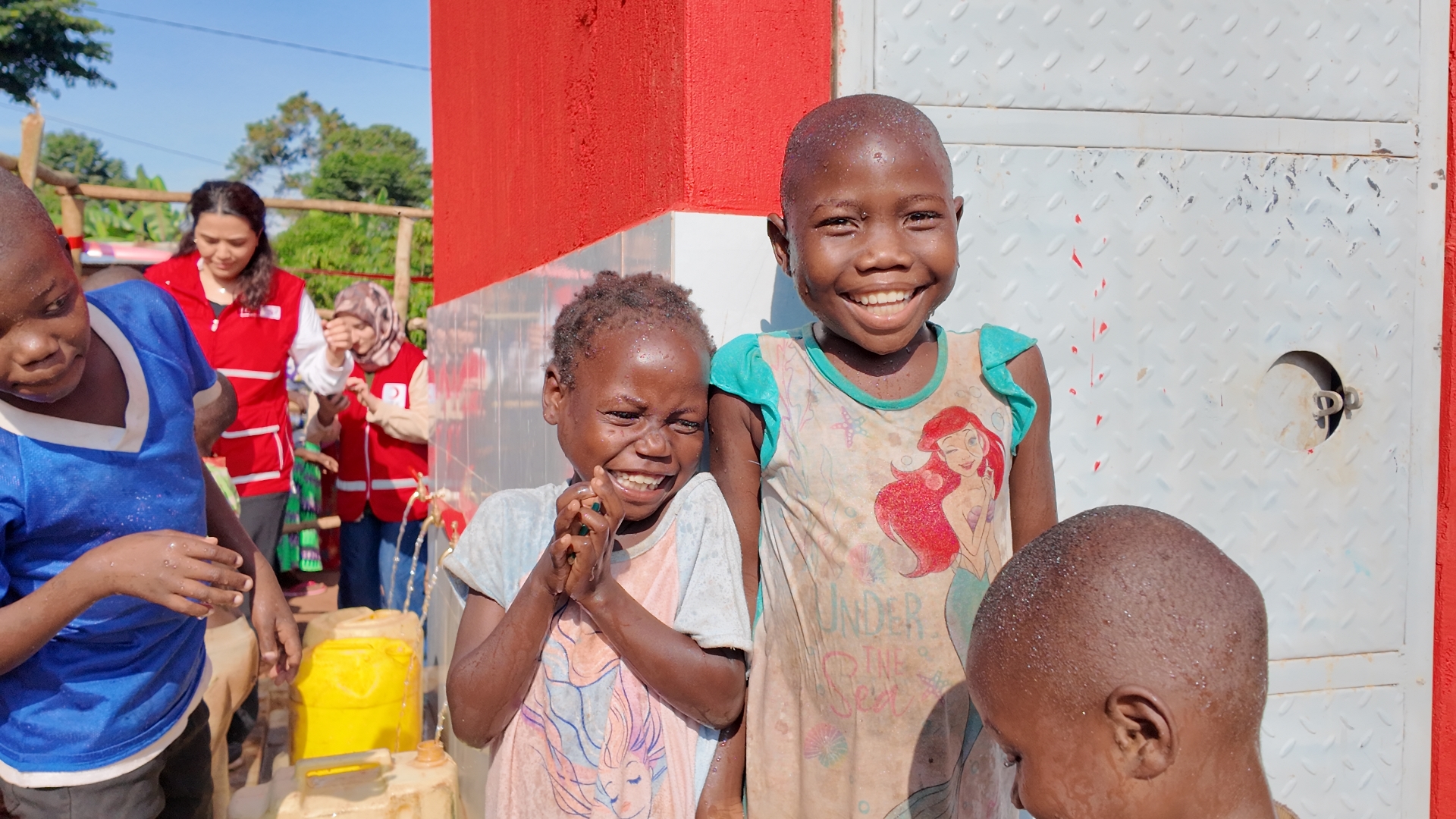 TÜRK KIZILAY’IN SU KUYULARI HAYAT VERİYOR - Görsel 1
