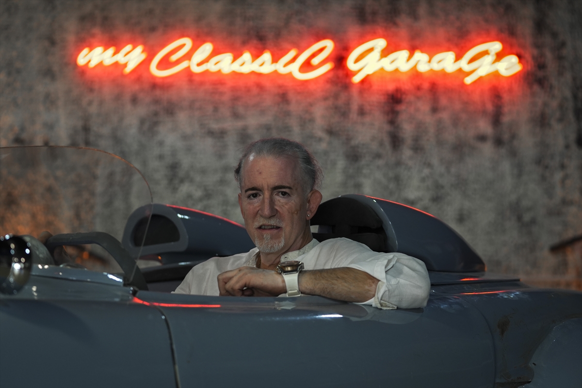 1954 model otomobil, çağın teknolojisiyle yeniden yollara çıkmaya hazırlanıyor - Görsel 1