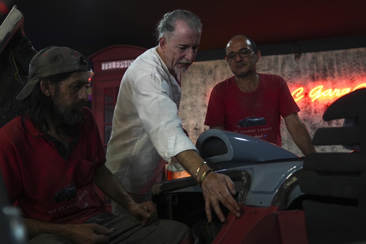 1954 model otomobil, çağın teknolojisiyle yeniden yollara çıkmaya hazırlanıyor - Görsel 10