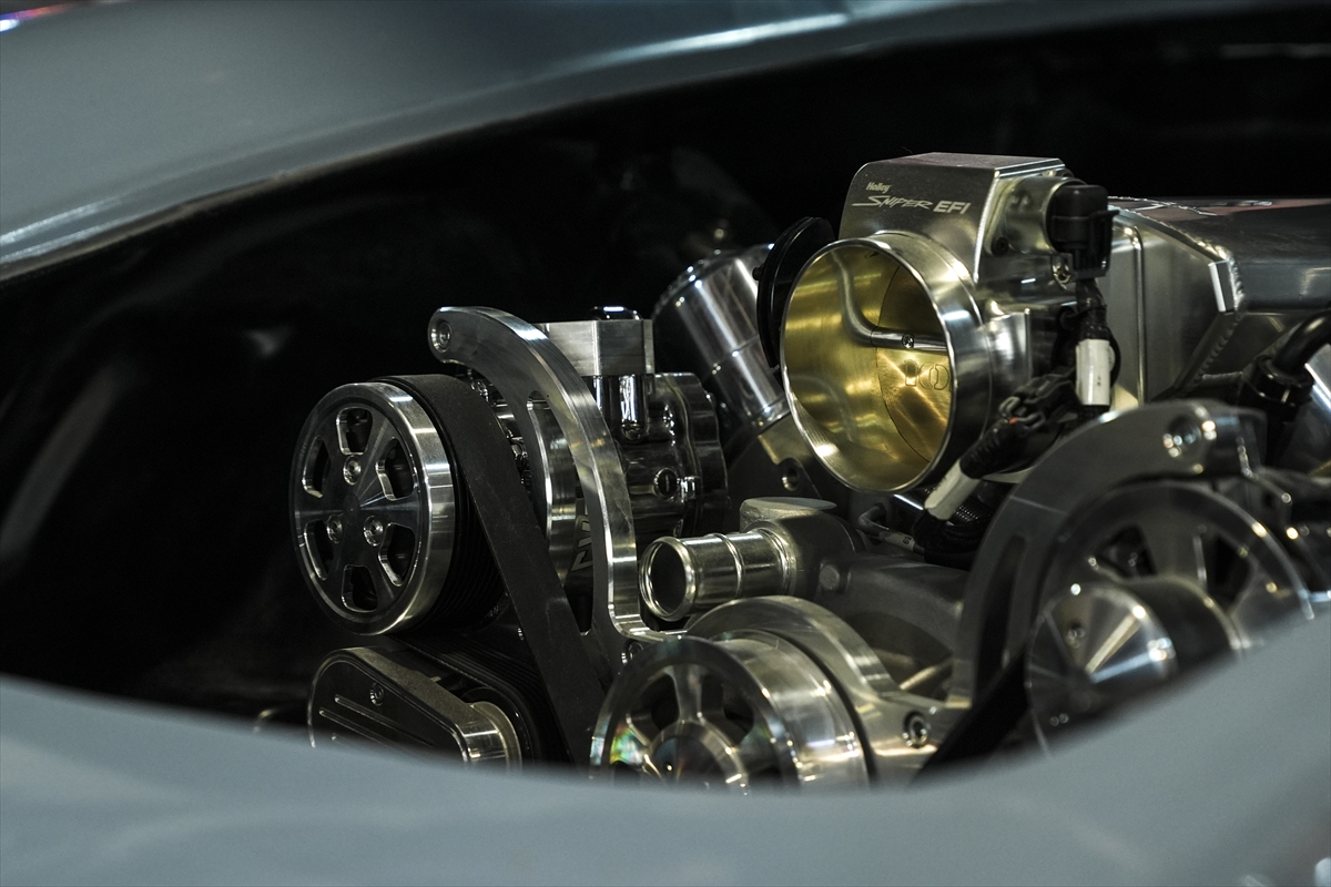 1954 model otomobil, çağın teknolojisiyle yeniden yollara çıkmaya hazırlanıyor - Görsel 16