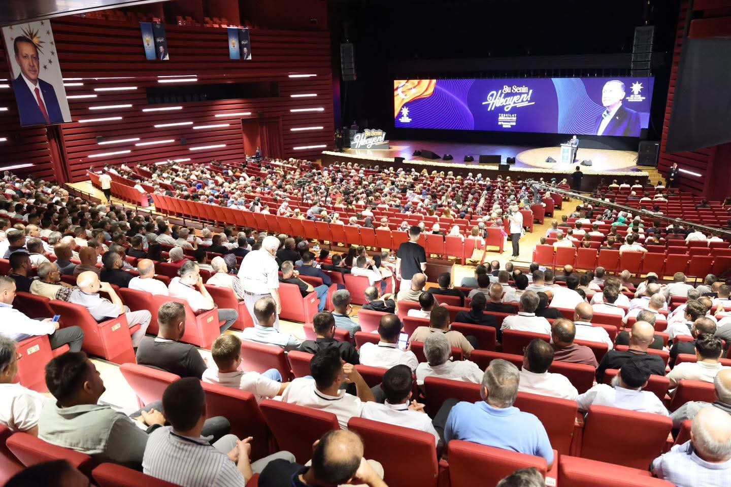 AK Parti Teşkilat Akademisi Eğitim Programı Konya'da Yoğun Katılımla Başladı - Görsel 1